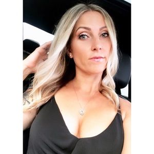 Meet your Posher, Theresa